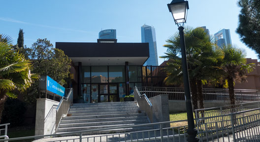 mayka Kaima expo Centro cultural Valle Inclán Madrid