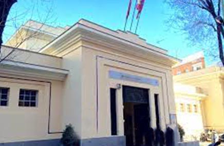 Centro Socio Cultural BUENAVISTA Madrid Exposición Mayka Kaima